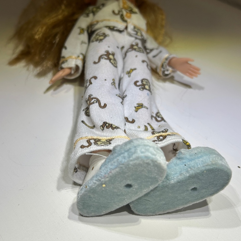 Vintage 2001 First Edition Bratz Slumber Party Meygan fashion doll - Picture 9 of 9